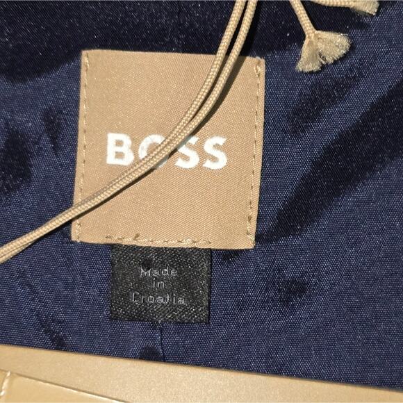 Hugo Boss Regular-fit blazer in Virgin Wool Women's Navy Blazer Size 0 New - Picture 13 of 15
